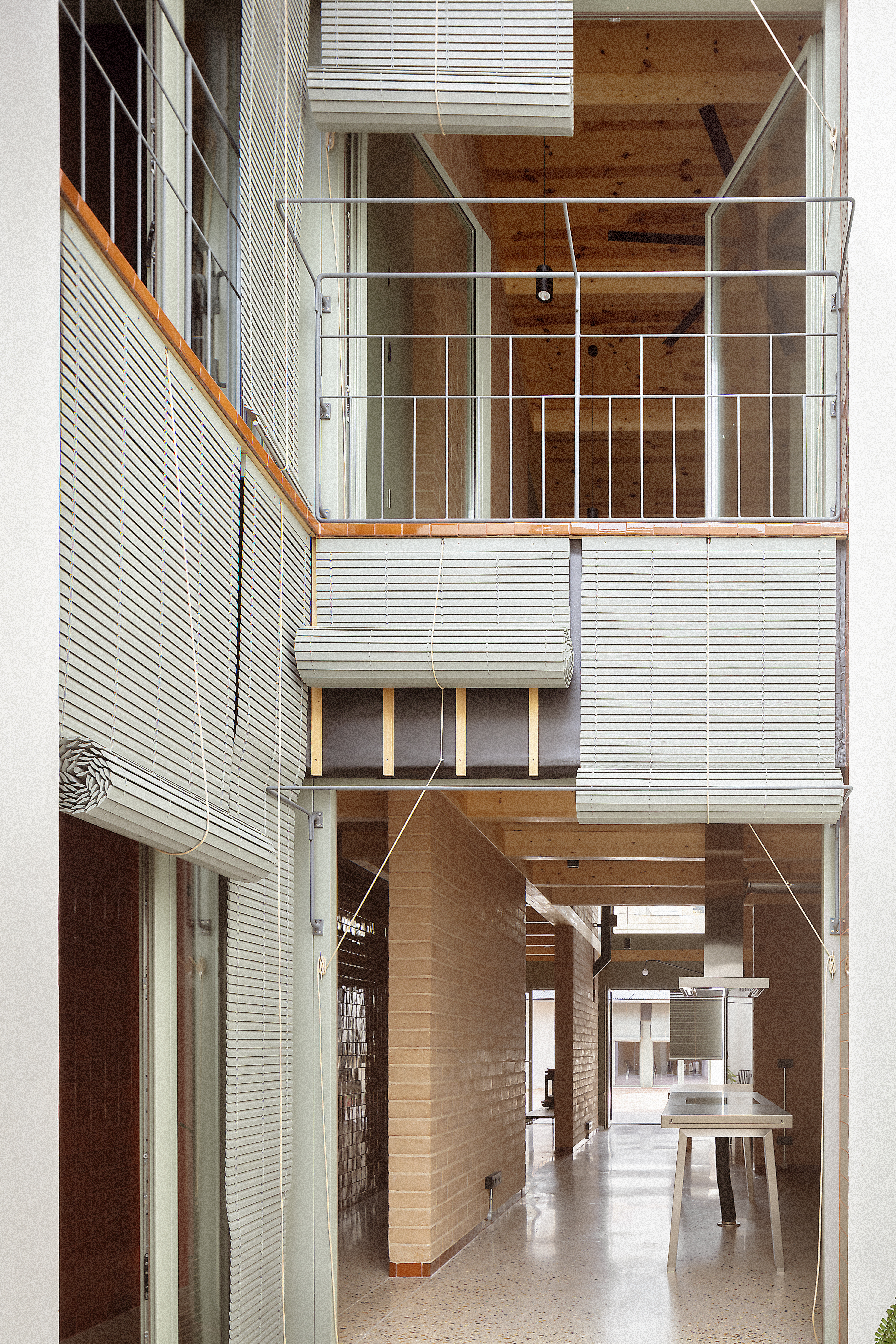 ventanas de madera natural