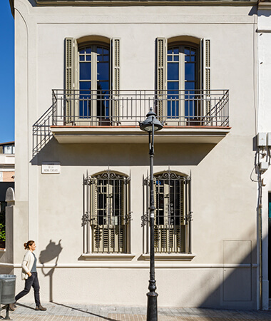 ISCLETEC - Ventanas de madera Barcelona